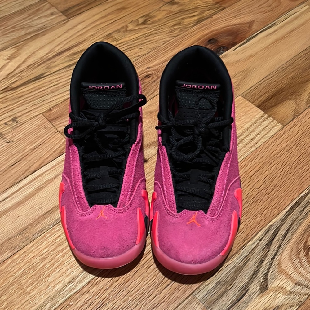 Women’s Air Jordan 14 Shocking Pink